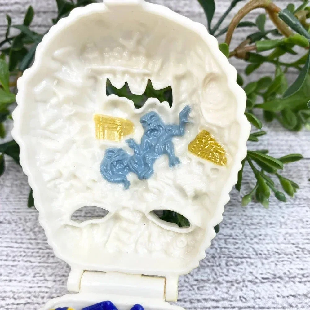 Vintage '93 Totally Toy Holiday McDonald Happy Meal - Picture 4 of 8